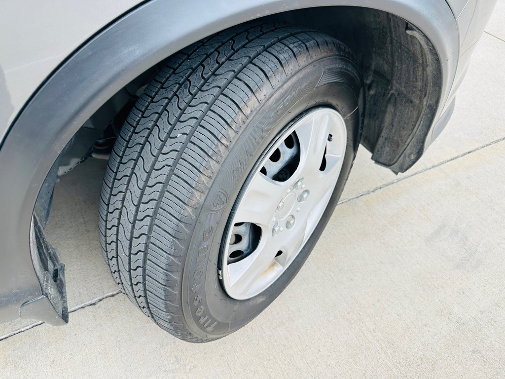 2019 Nissan Rogue Image 32