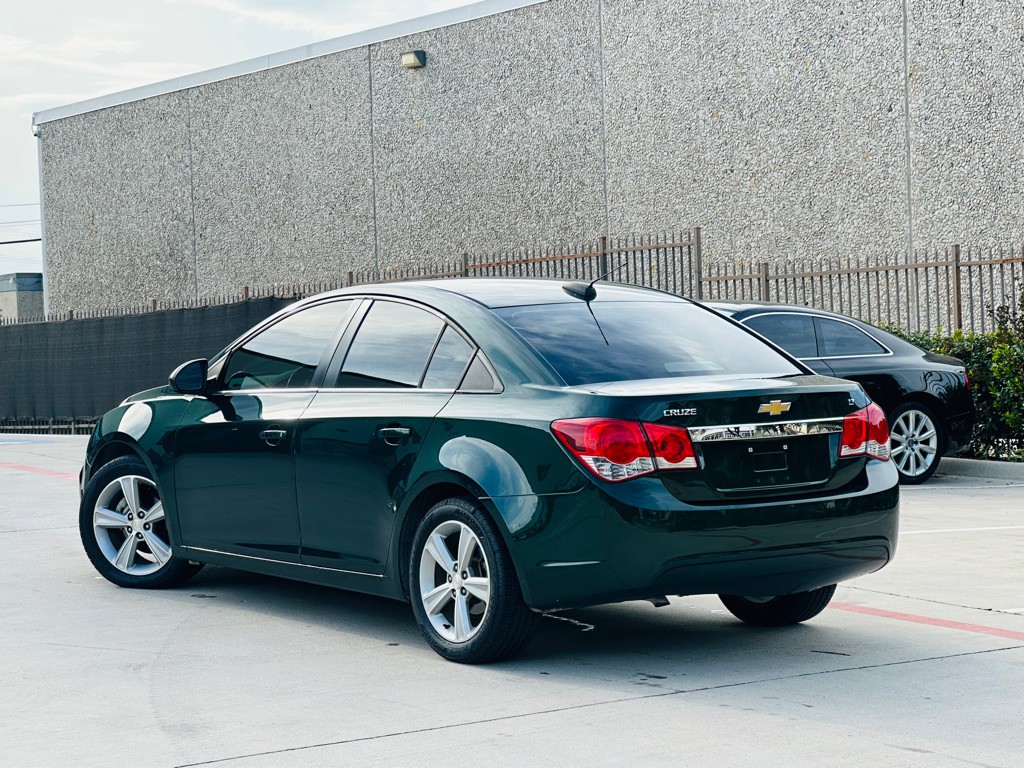 2015 Chevrolet Cruze Image 7