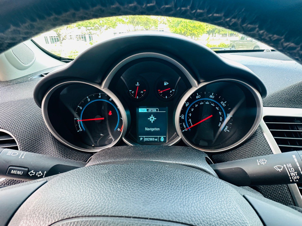 2015 Chevrolet Cruze Image 16