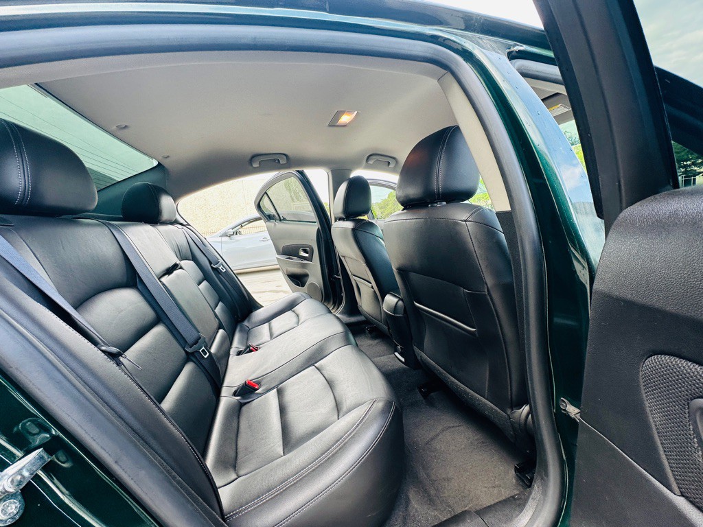 2015 Chevrolet Cruze Image 22