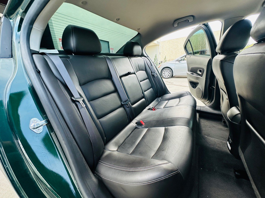 2015 Chevrolet Cruze Image 23