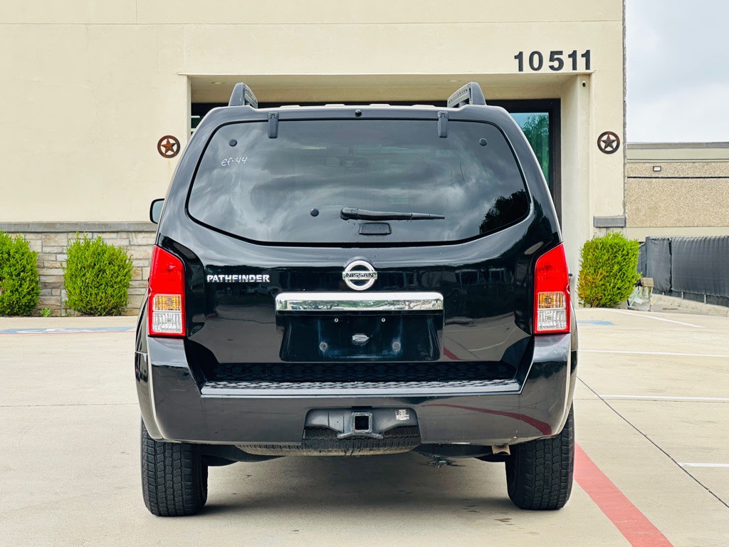 2012 Nissan Pathfinder Image 8