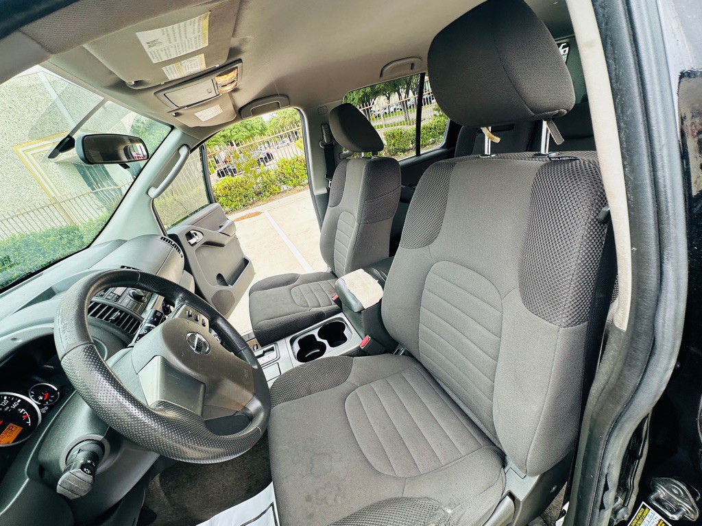 2012 Nissan Pathfinder Image 14