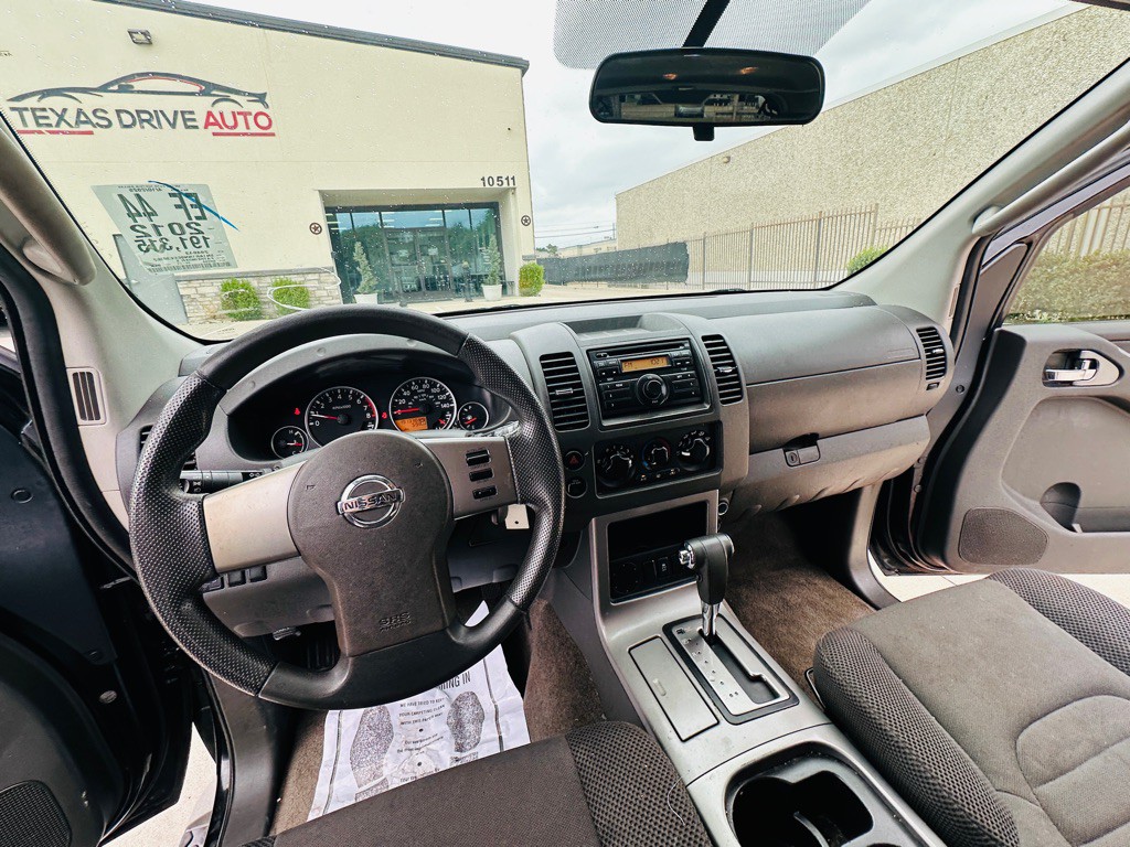 2012 Nissan Pathfinder Image 15