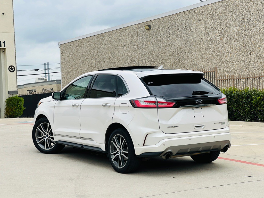 2019 Ford Edge Image 7