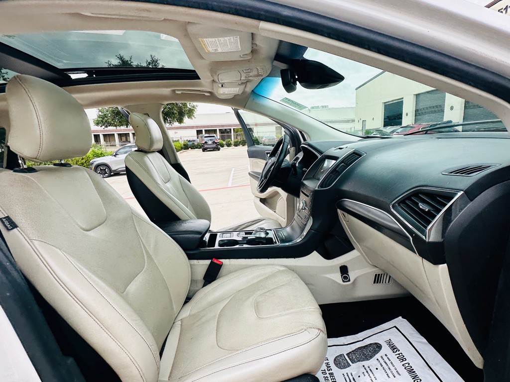 2019 Ford Edge Image 20