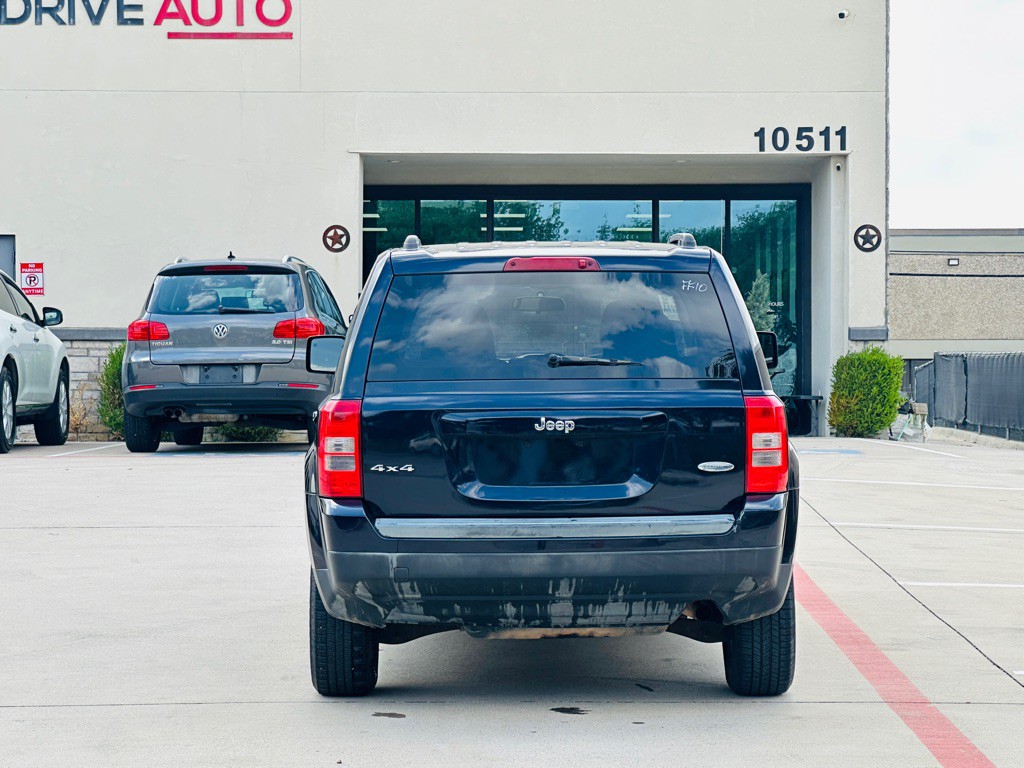 2011 Jeep Patriot Image 8