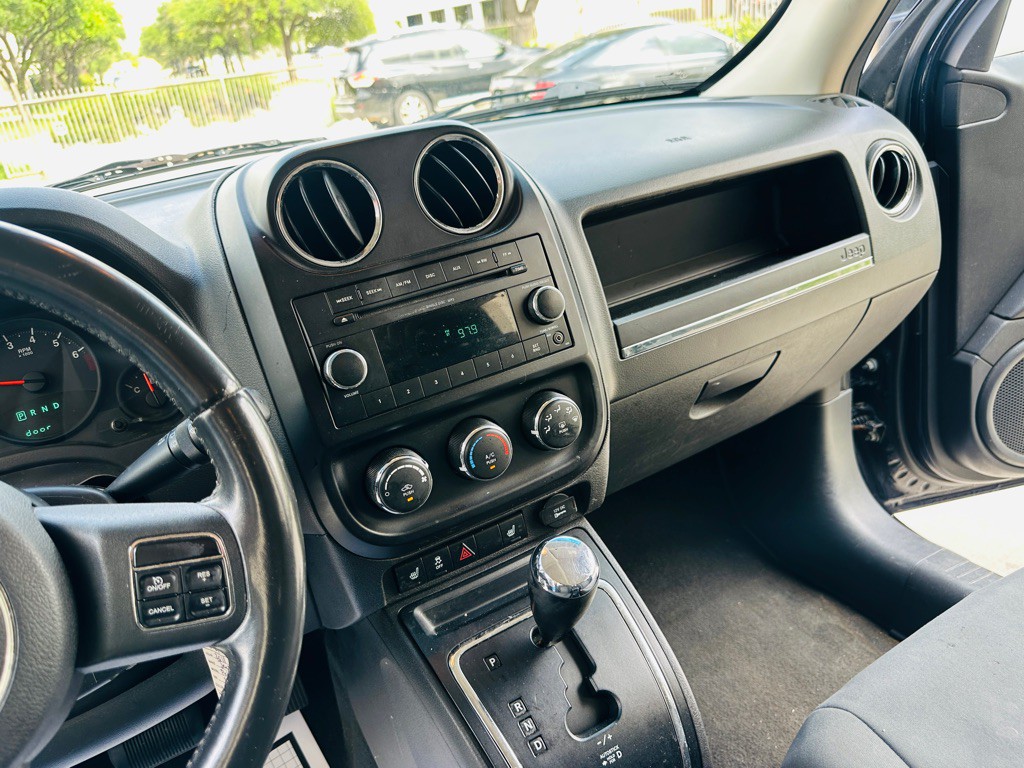 2011 Jeep Patriot Image 14