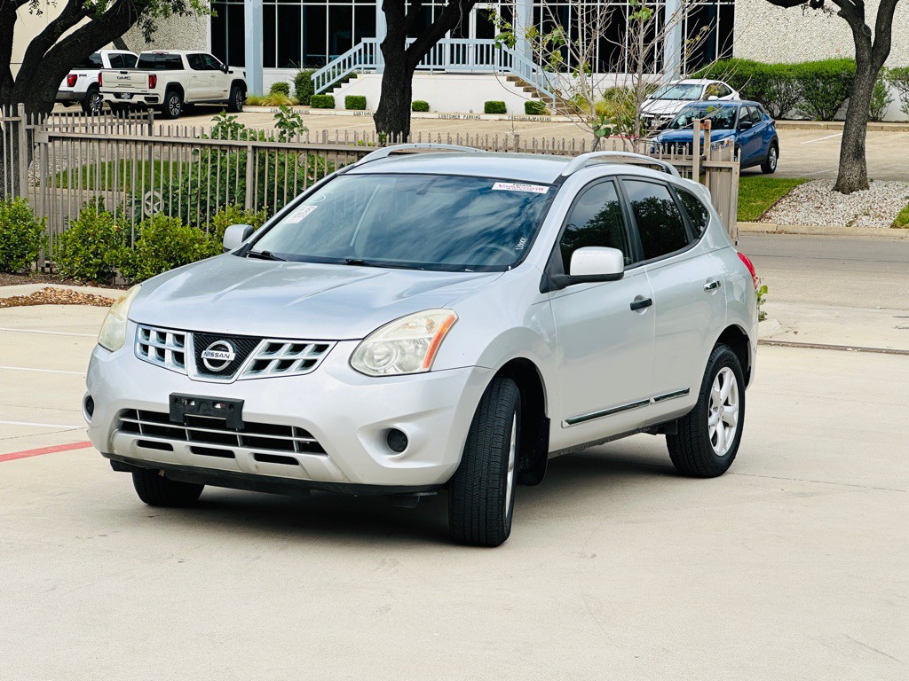 2011 Nissan Rogue Image 3