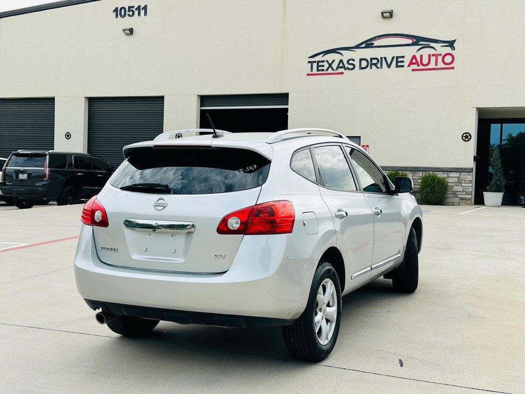 2011 Nissan Rogue Image 8