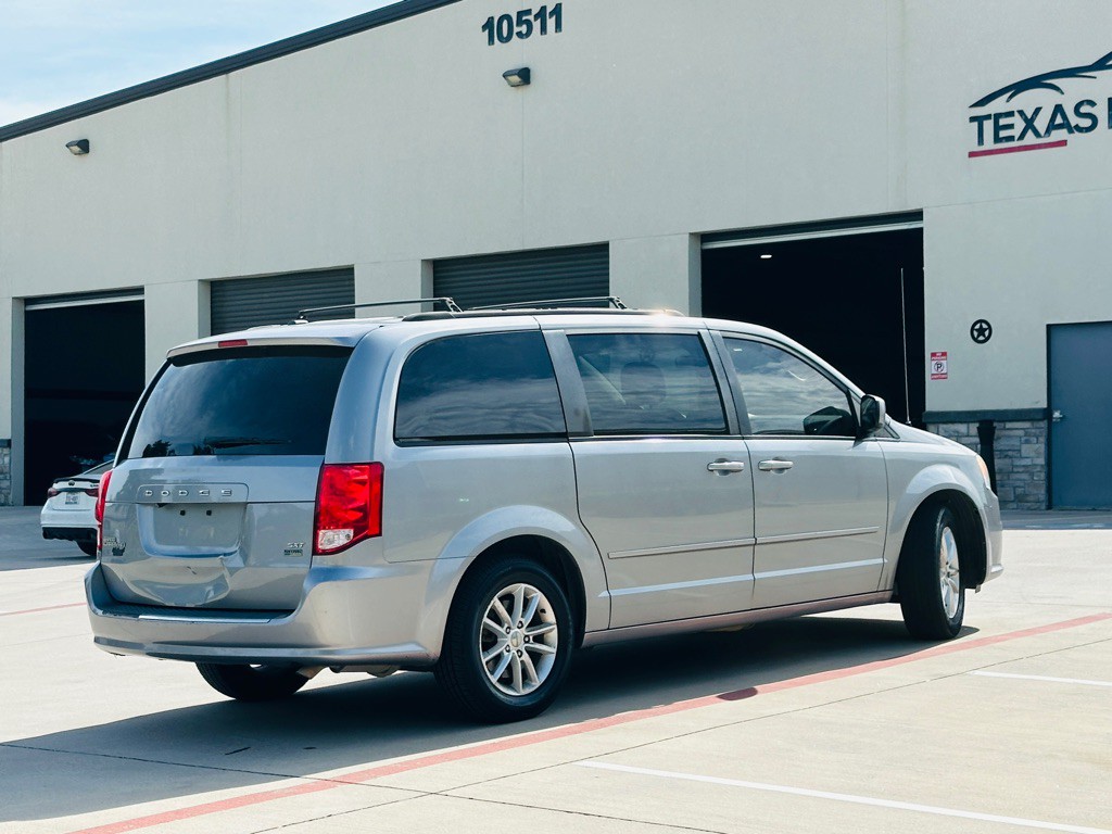 2015 Dodge Grand Caravan Image 11