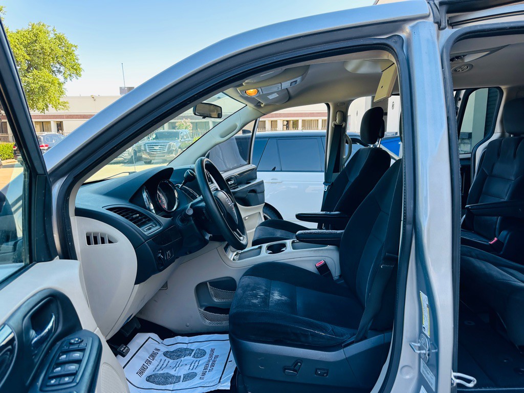2015 Dodge Grand Caravan Image 13