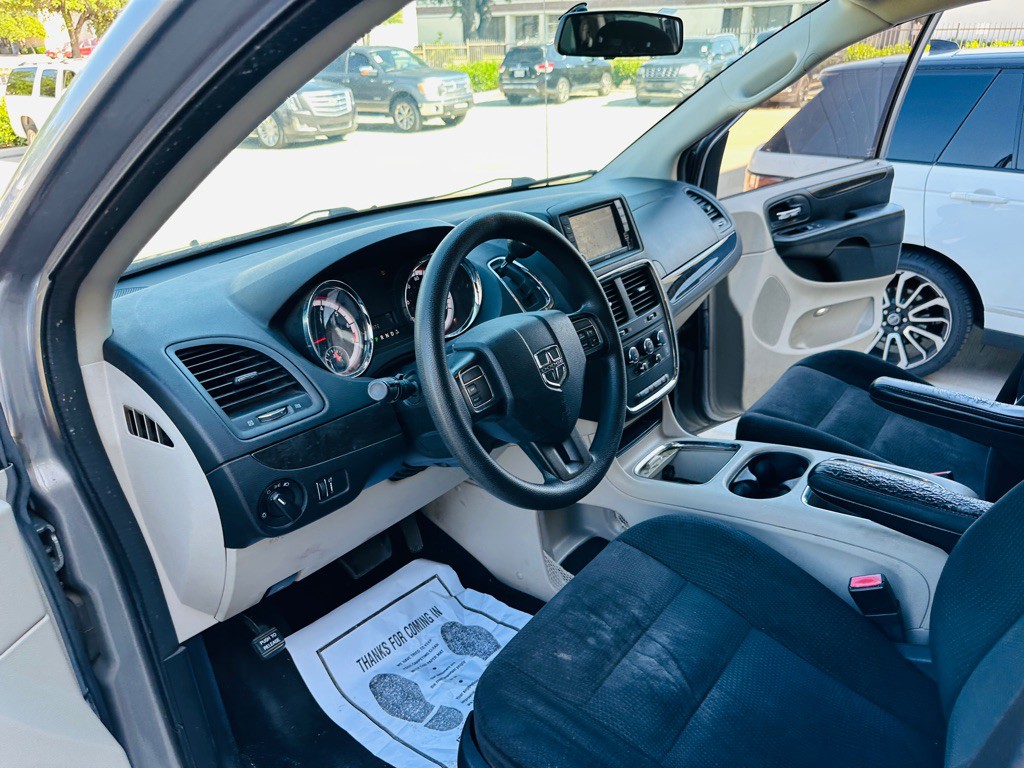 2015 Dodge Grand Caravan Image 14