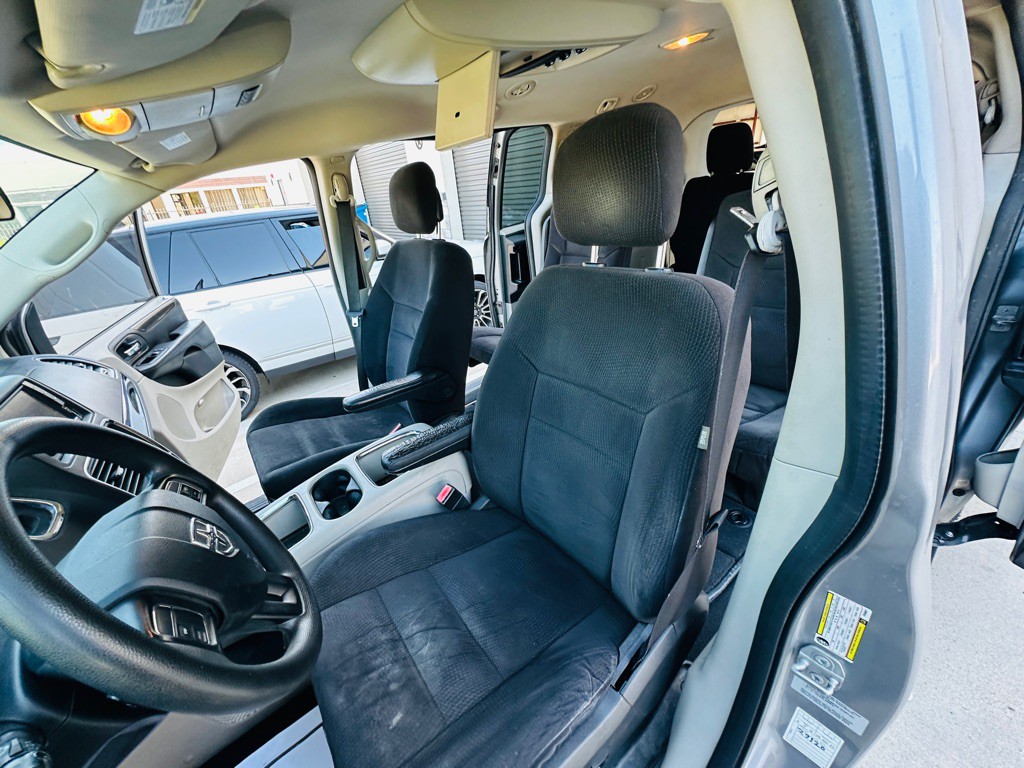 2015 Dodge Grand Caravan Image 15