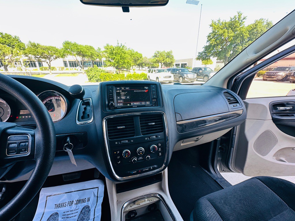 2015 Dodge Grand Caravan Image 16