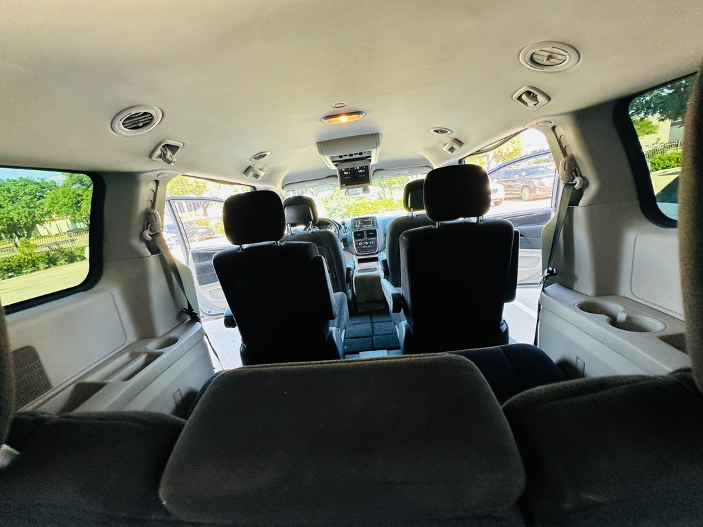 2015 Dodge Grand Caravan Image 21