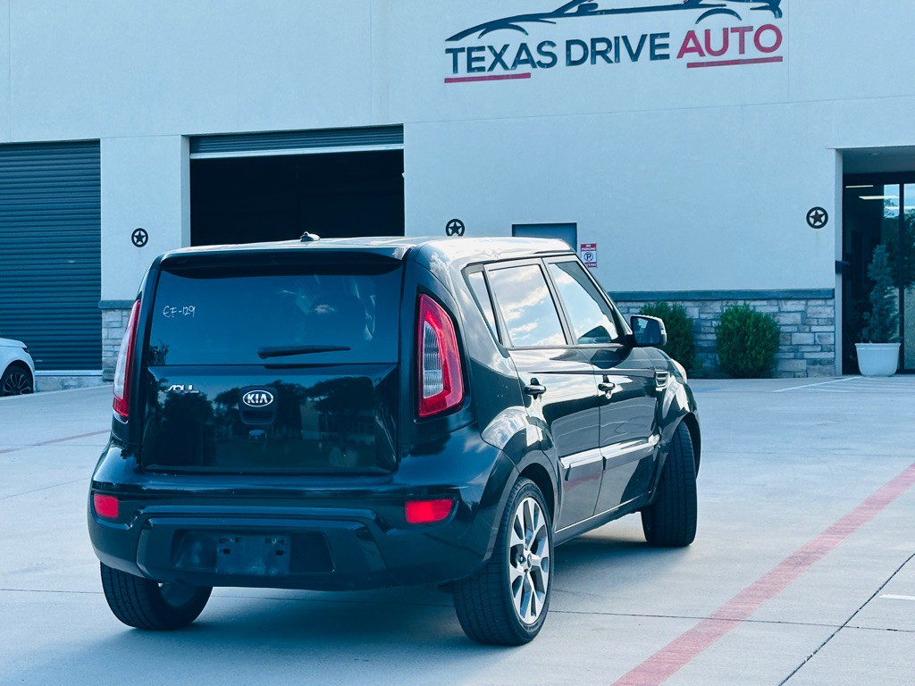 2013 Kia Soul Image 8