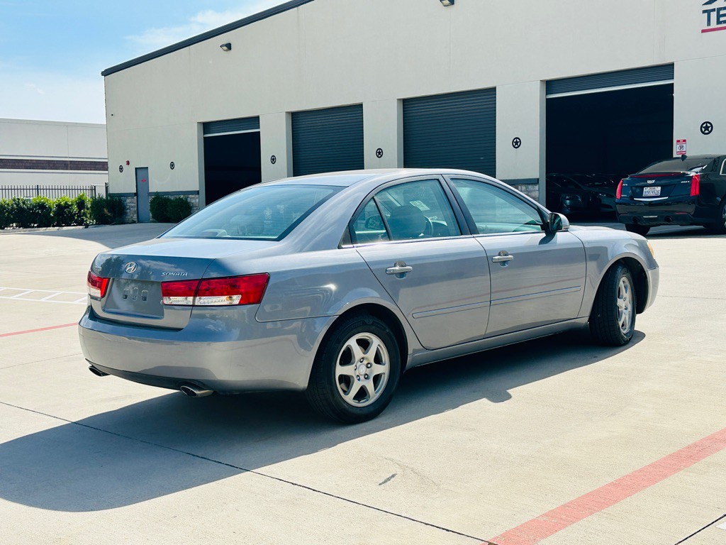 2006 Hyundai Sonata Image 8