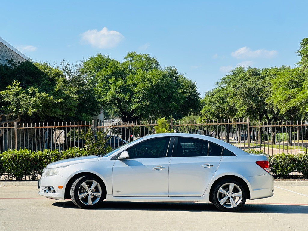 2012 Chevrolet Cruze Image 6