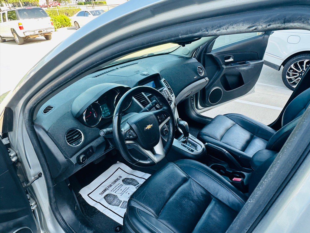 2012 Chevrolet Cruze Image 14