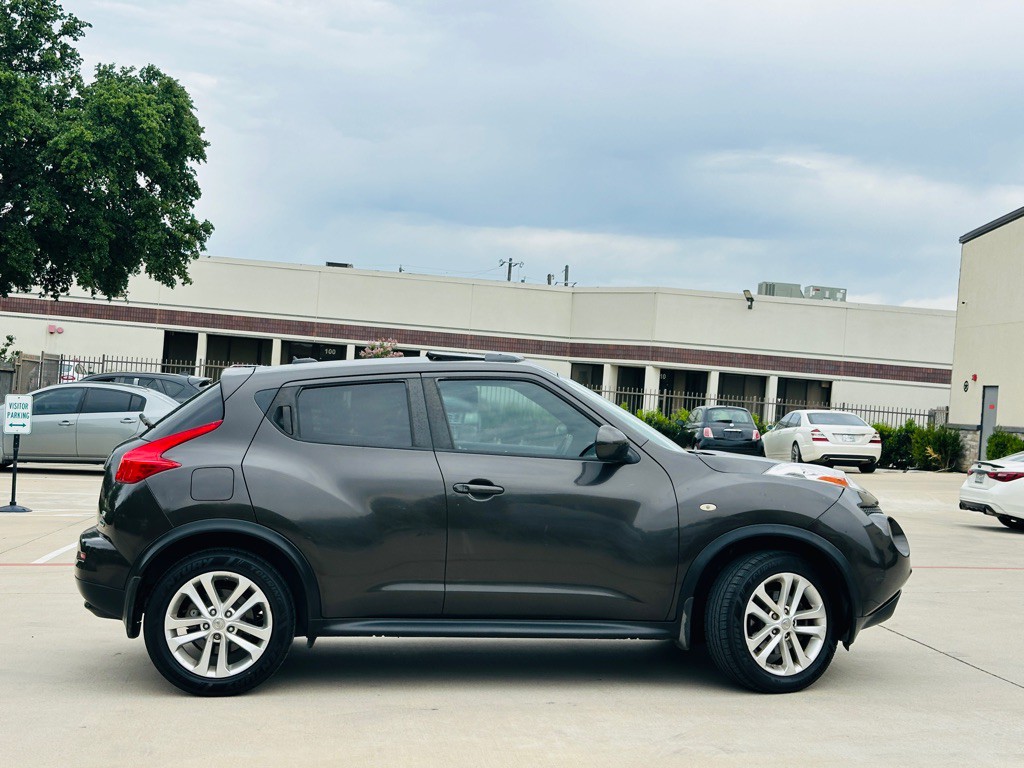 2013 Nissan Juke Image 11