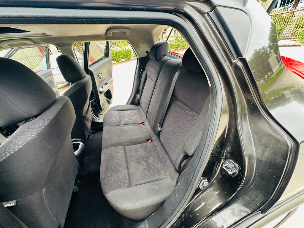 2013 Nissan Juke Image 17