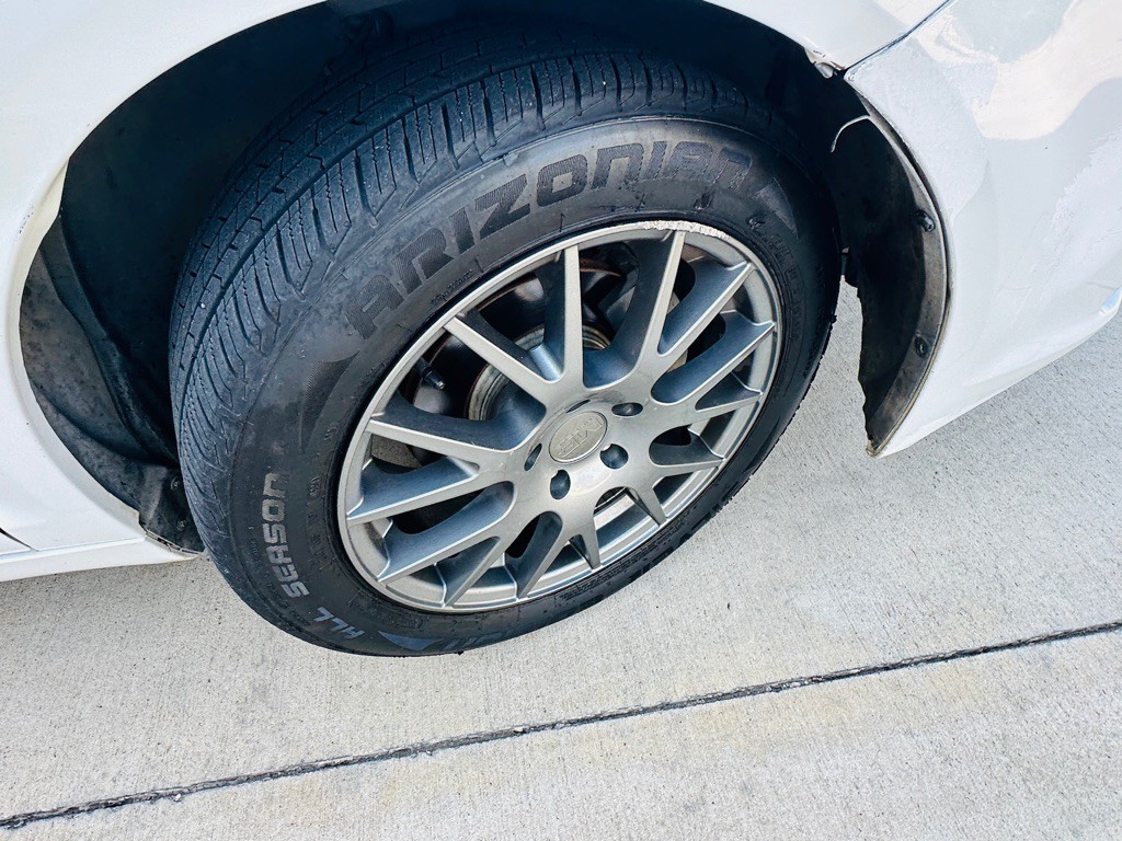 2011 Chevrolet Malibu Image 27