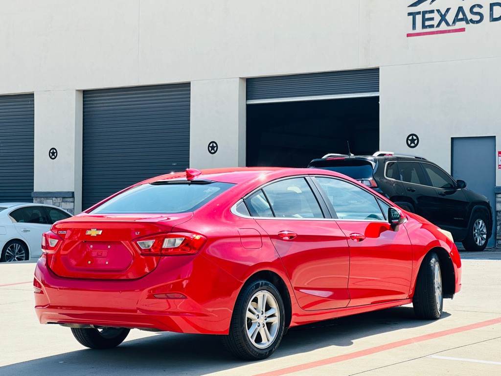 2017 Chevrolet Cruze Image 11