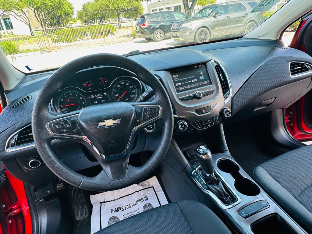 2017 Chevrolet Cruze Image 15