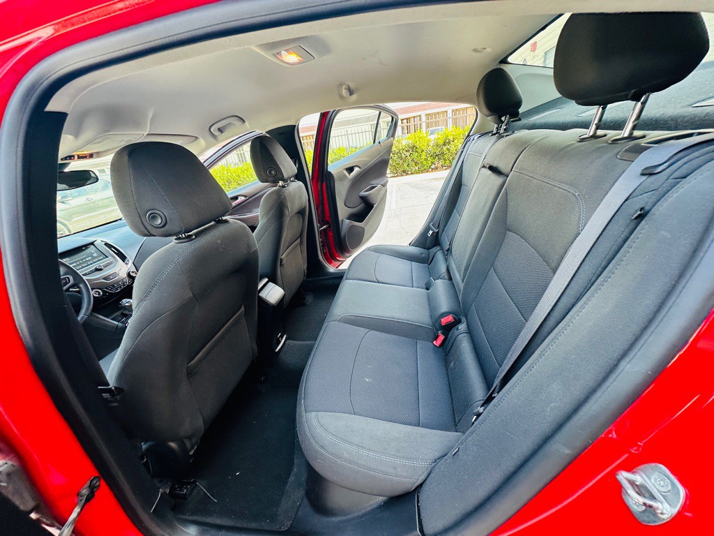 2017 Chevrolet Cruze Image 17