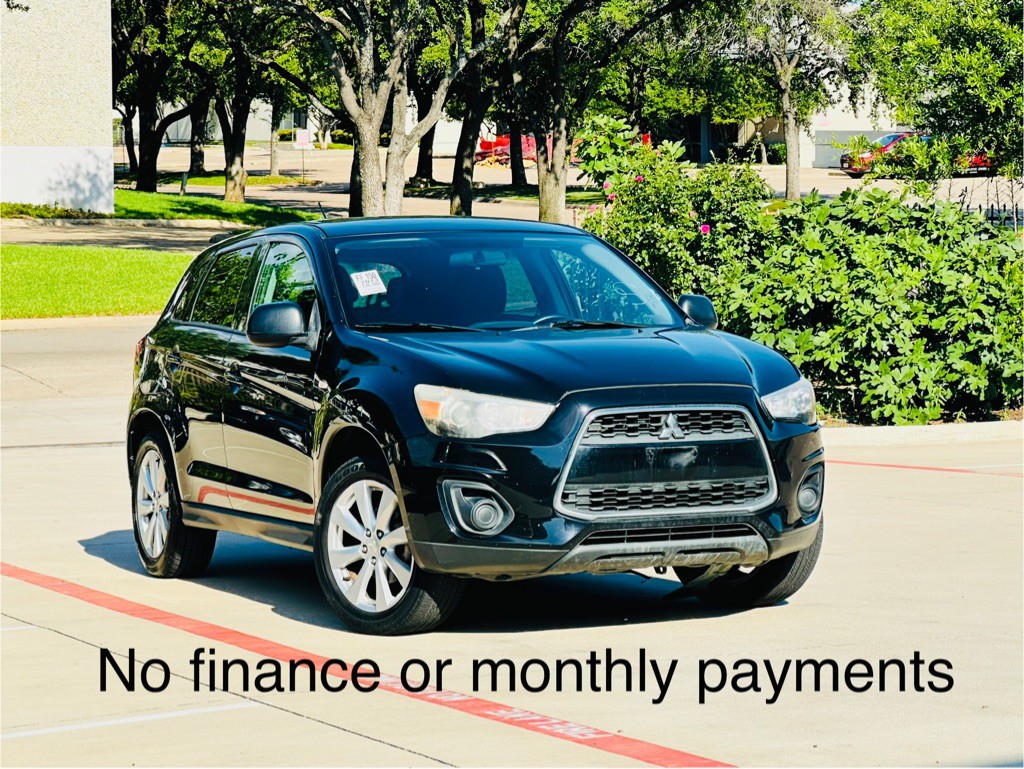 2013 Mitsubishi Outlander Image 1