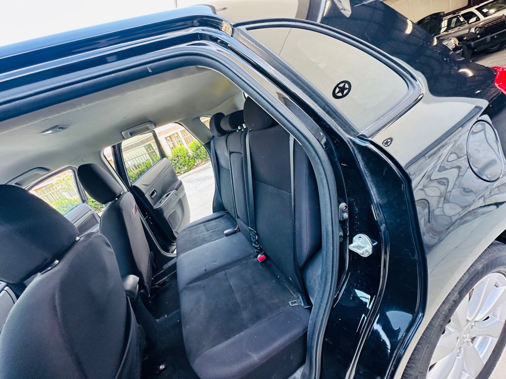 2013 Mitsubishi Outlander Image 15