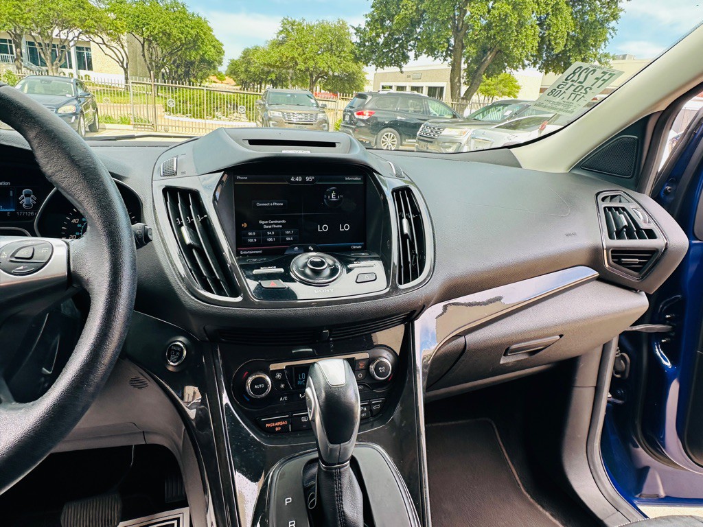 2015 Ford Escape Image 13