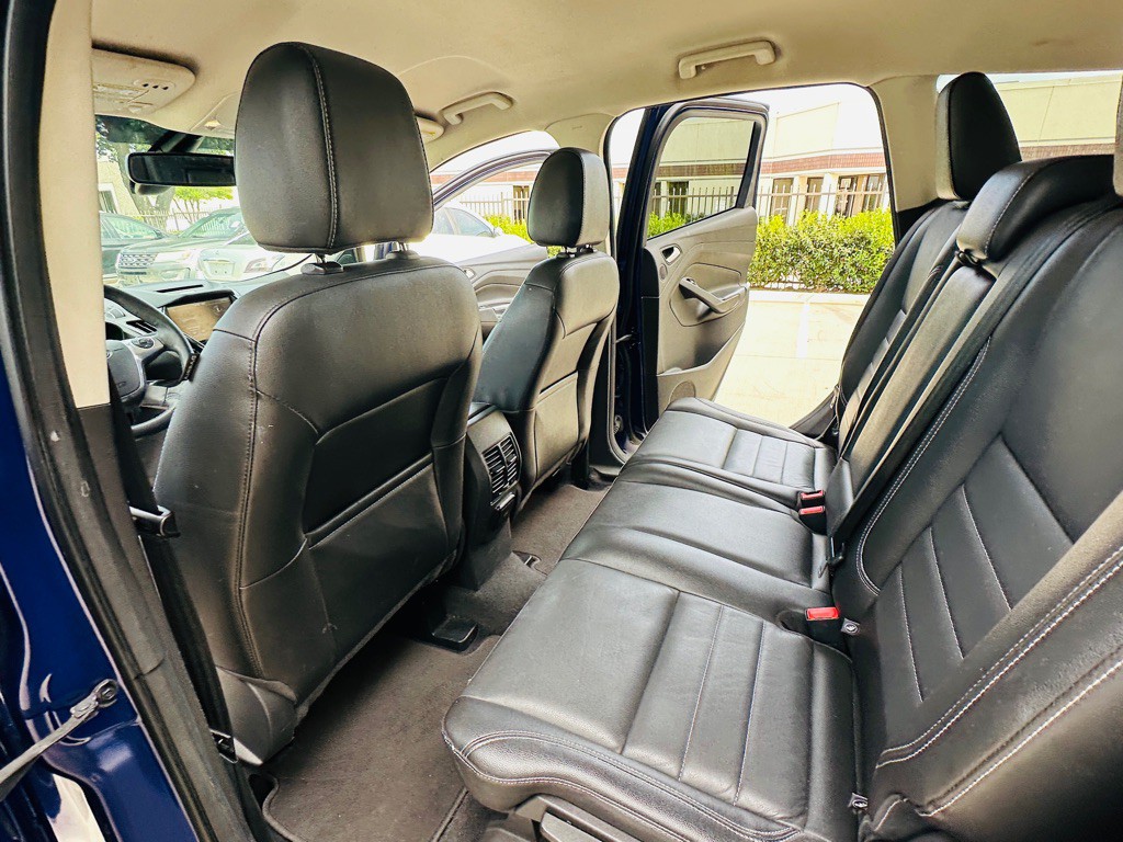 2015 Ford Escape Image 16