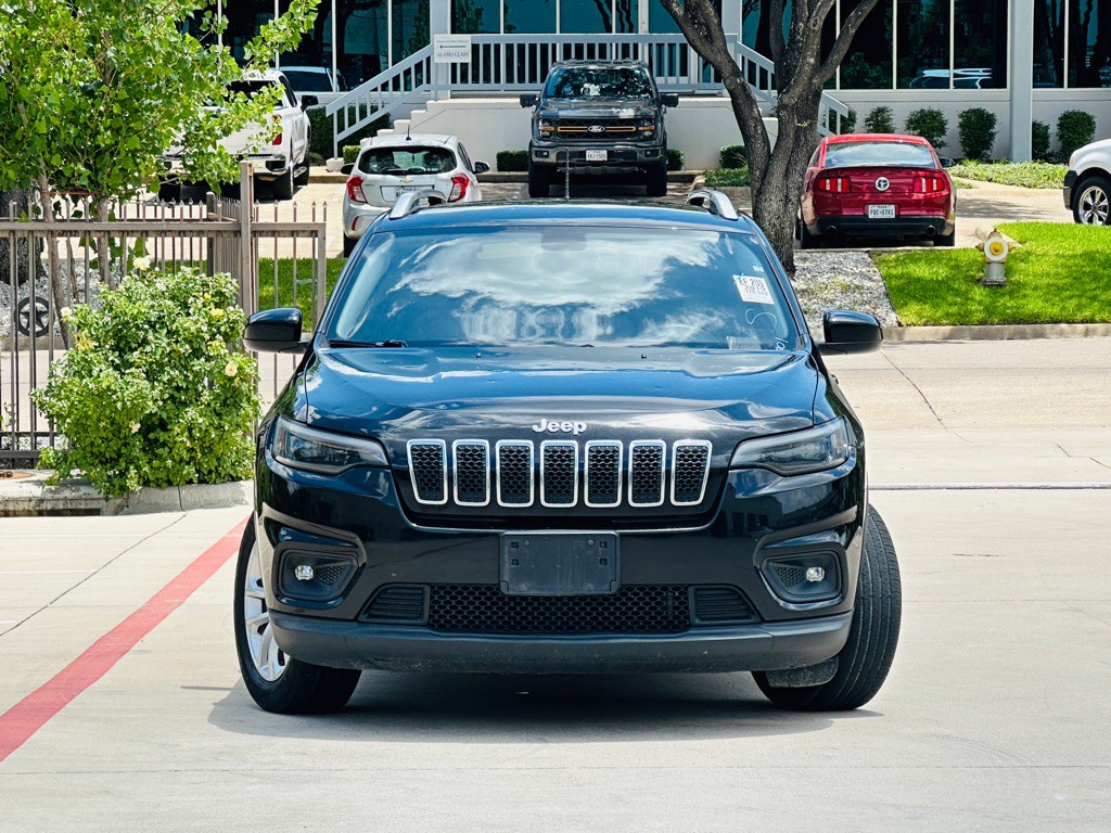 2019 Jeep Cherokee Image 2