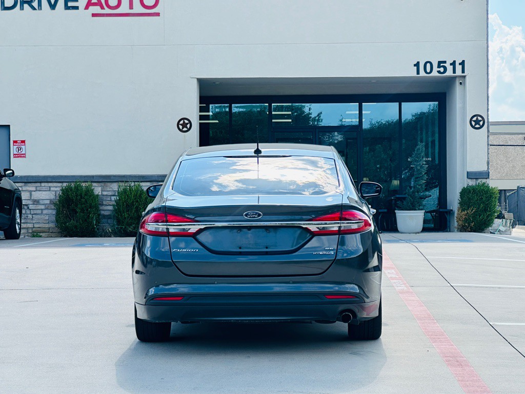 2017 Ford Fusion Image 9