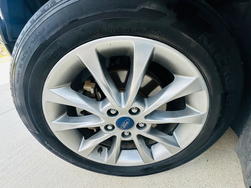 2017 Ford Fusion Image 25