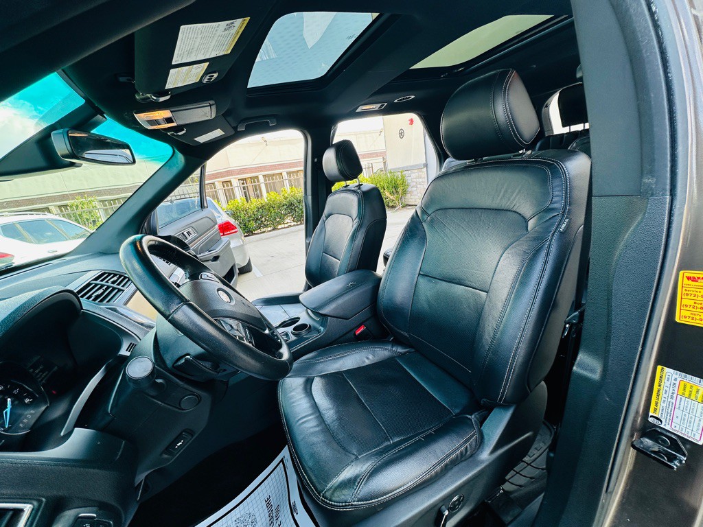 2016 Ford Explorer Image 15