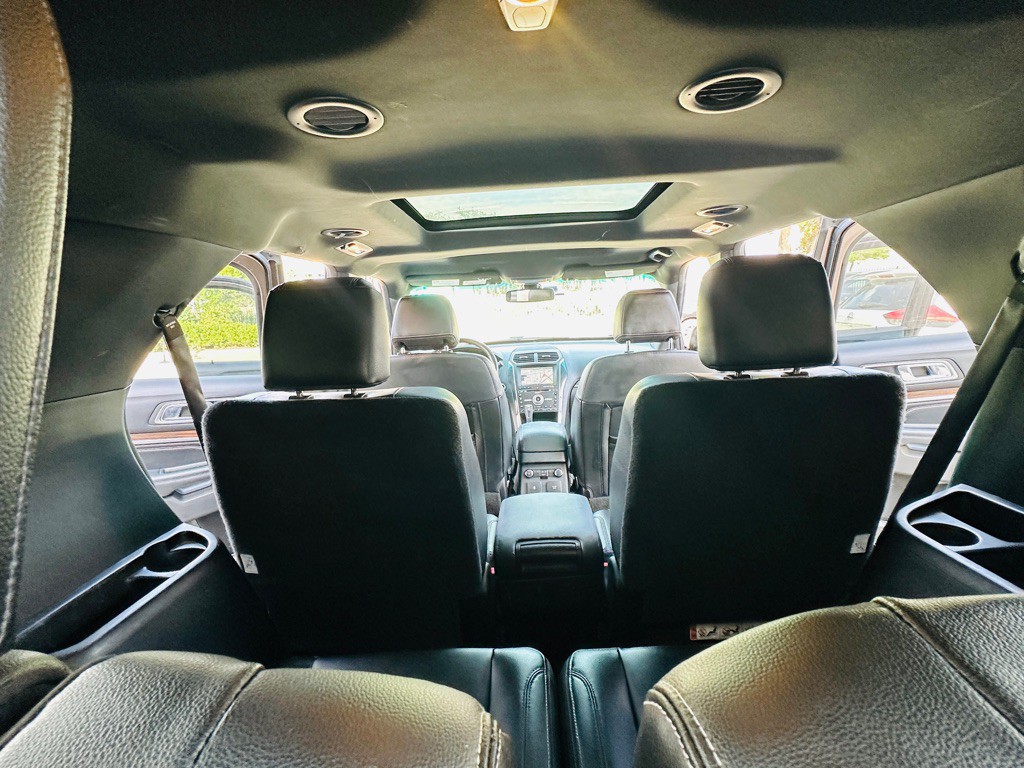 2016 Ford Explorer Image 21