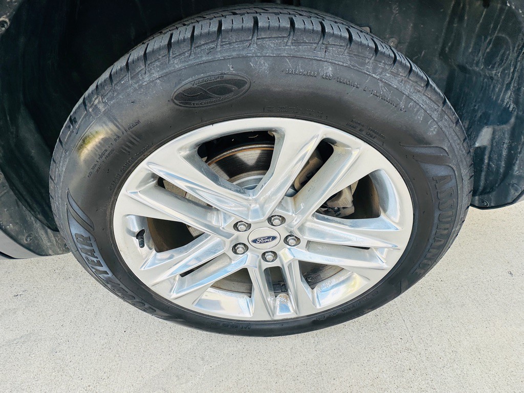 2016 Ford Explorer Image 34