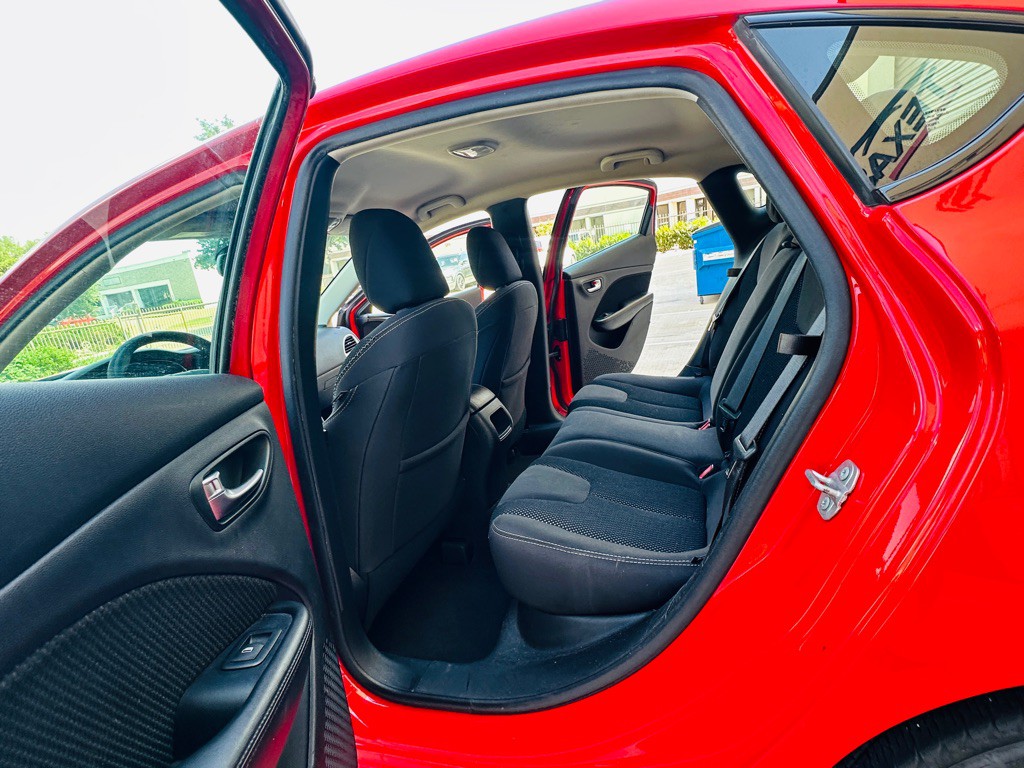 2016 Dodge Dart Image 17
