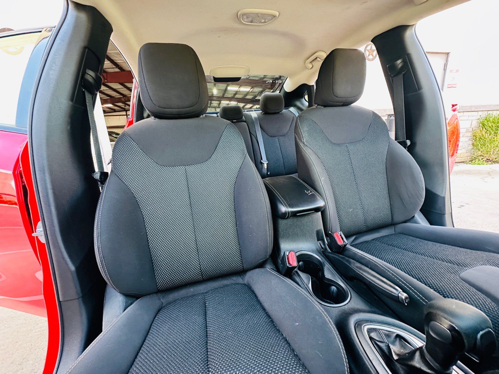 2016 Dodge Dart Image 24