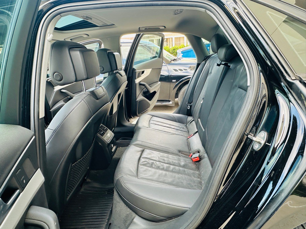 2018 Audi A4 Image 15