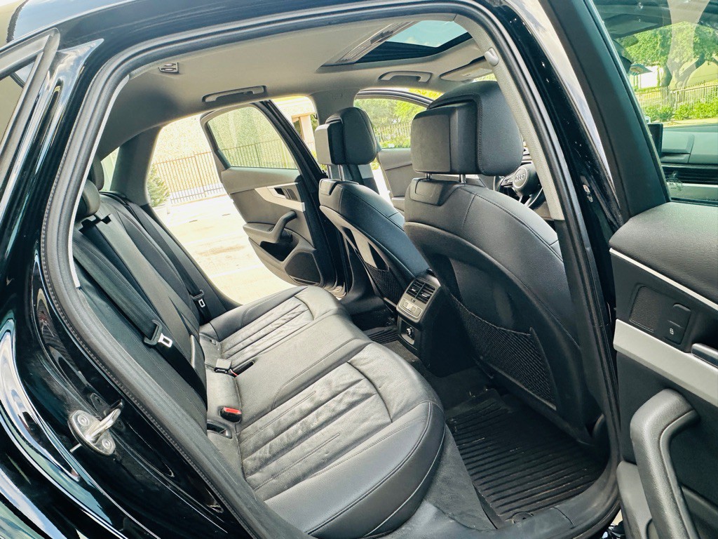 2018 Audi A4 Image 16