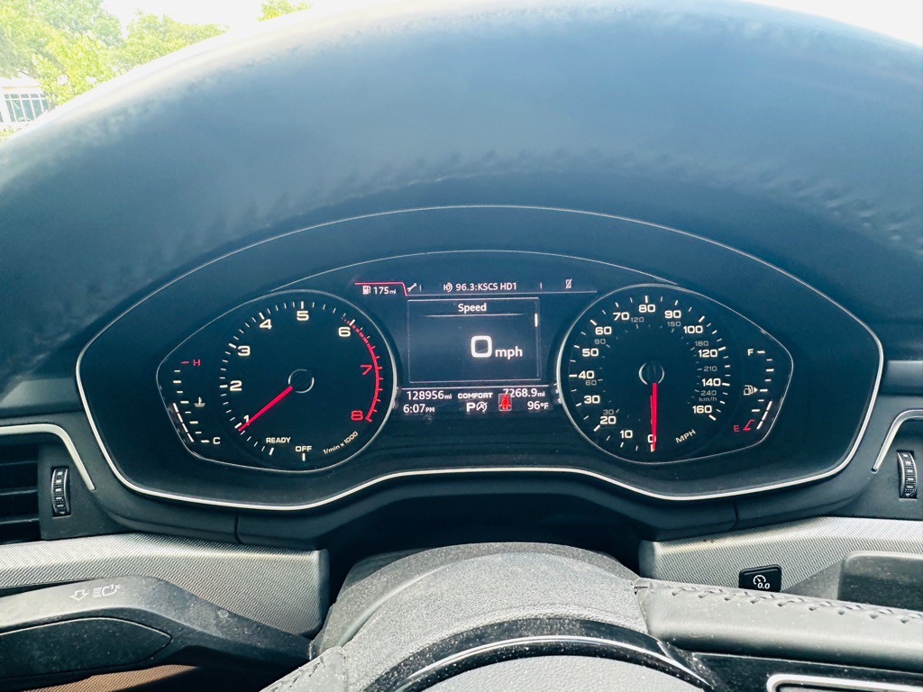 2018 Audi A4 Image 23