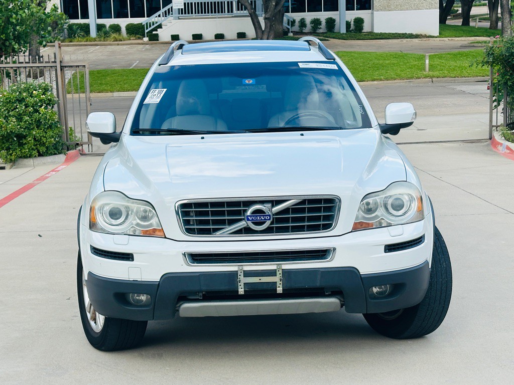 2011 Volvo XC90 Image 2