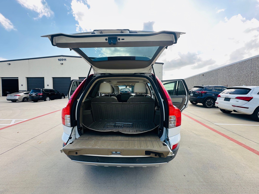 2011 Volvo XC90 Image 20
