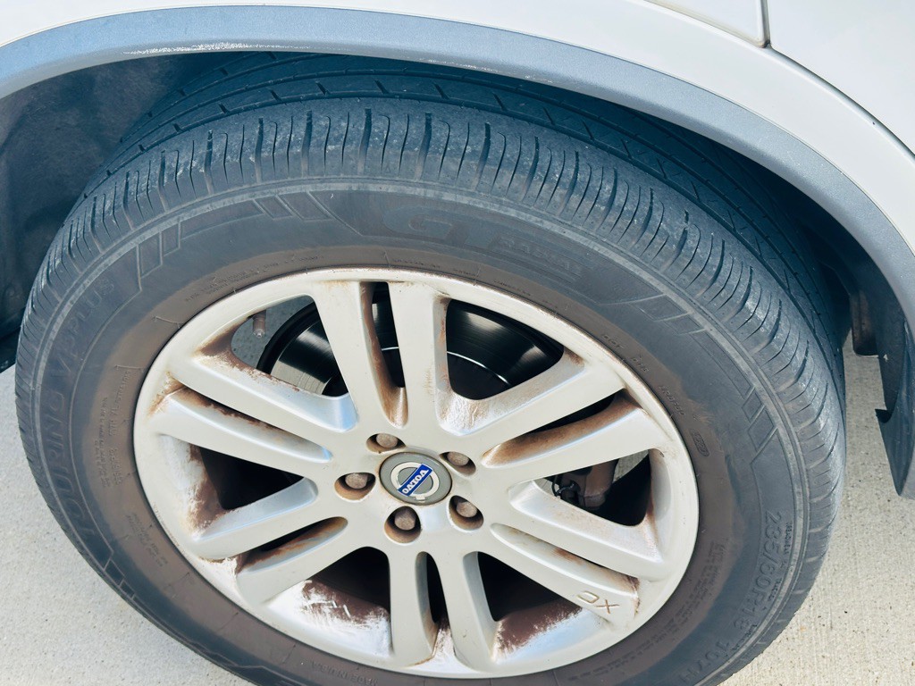 2011 Volvo XC90 Image 27