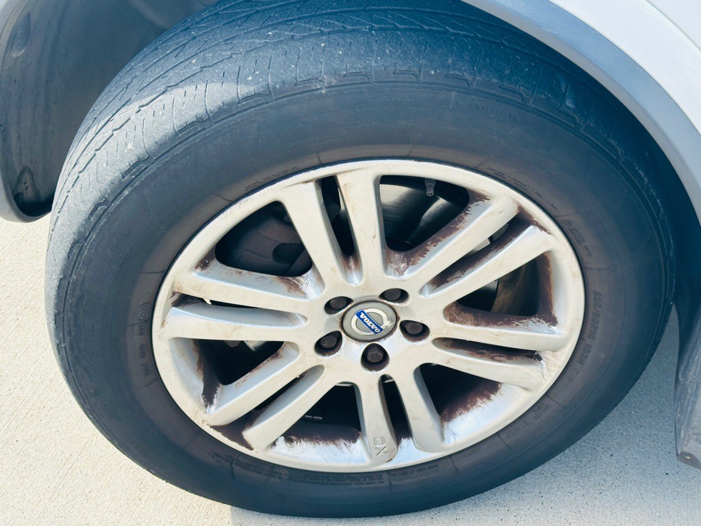 2011 Volvo XC90 Image 29