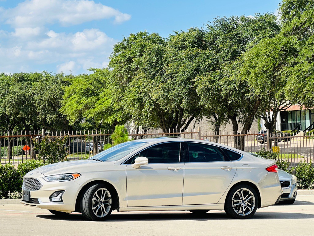 2019 Ford Fusion Image 4
